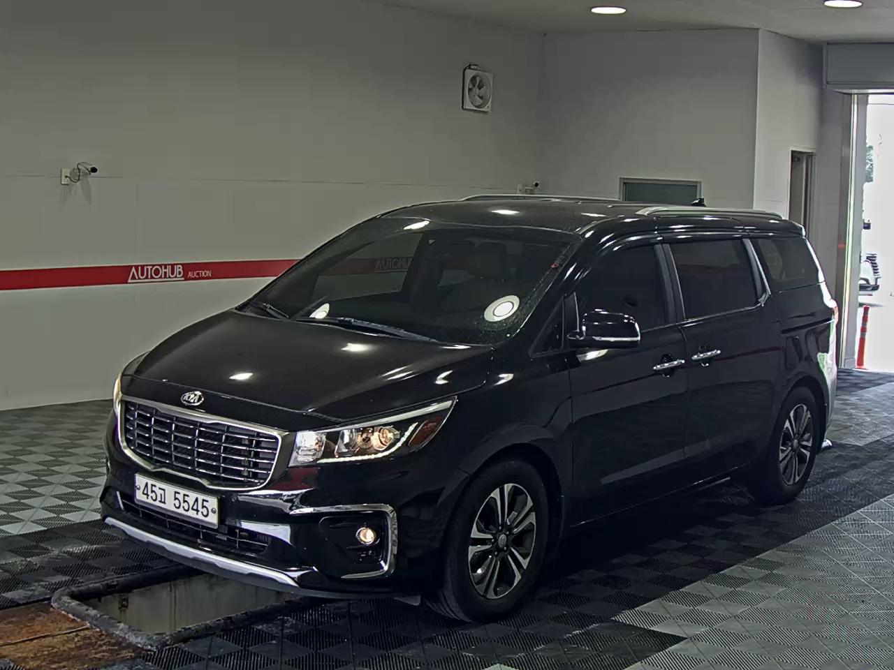 2019 - kia carnival