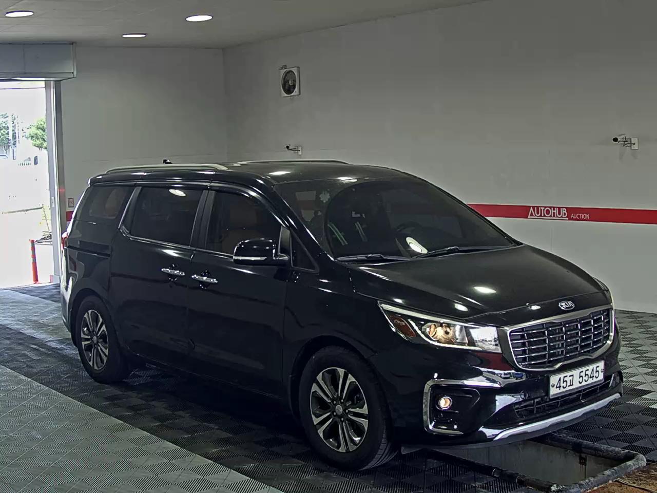 2019 - kia carnival