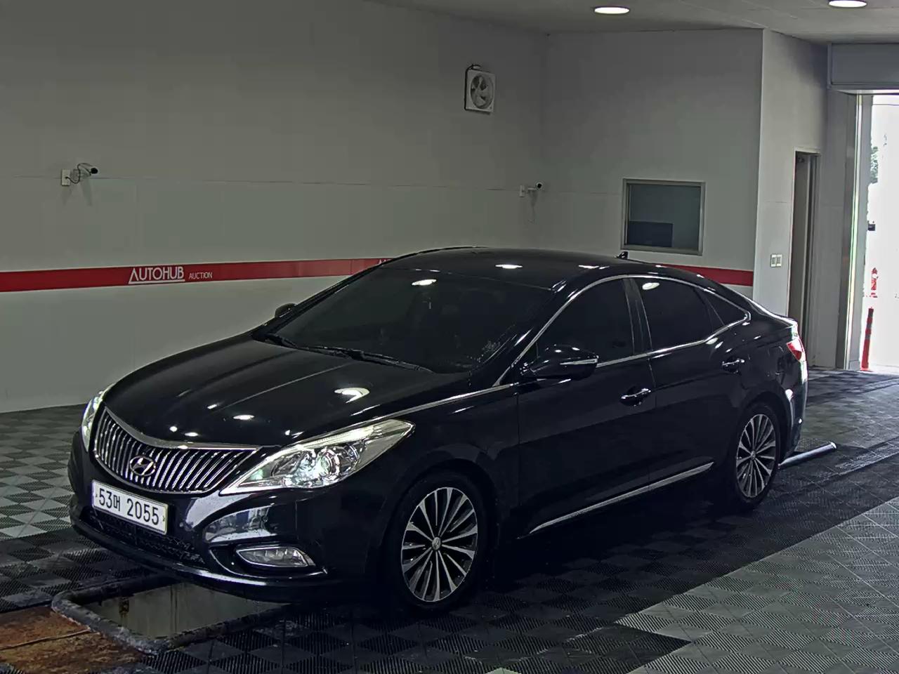 HYUNDAI GRANDEUR HG HG 300