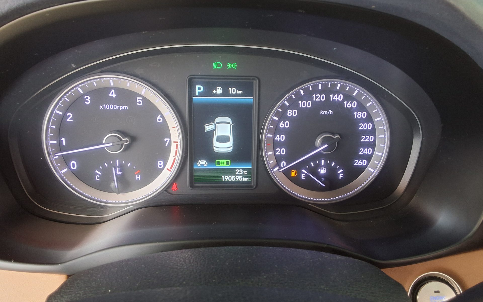 2018 - hyundai grandeur