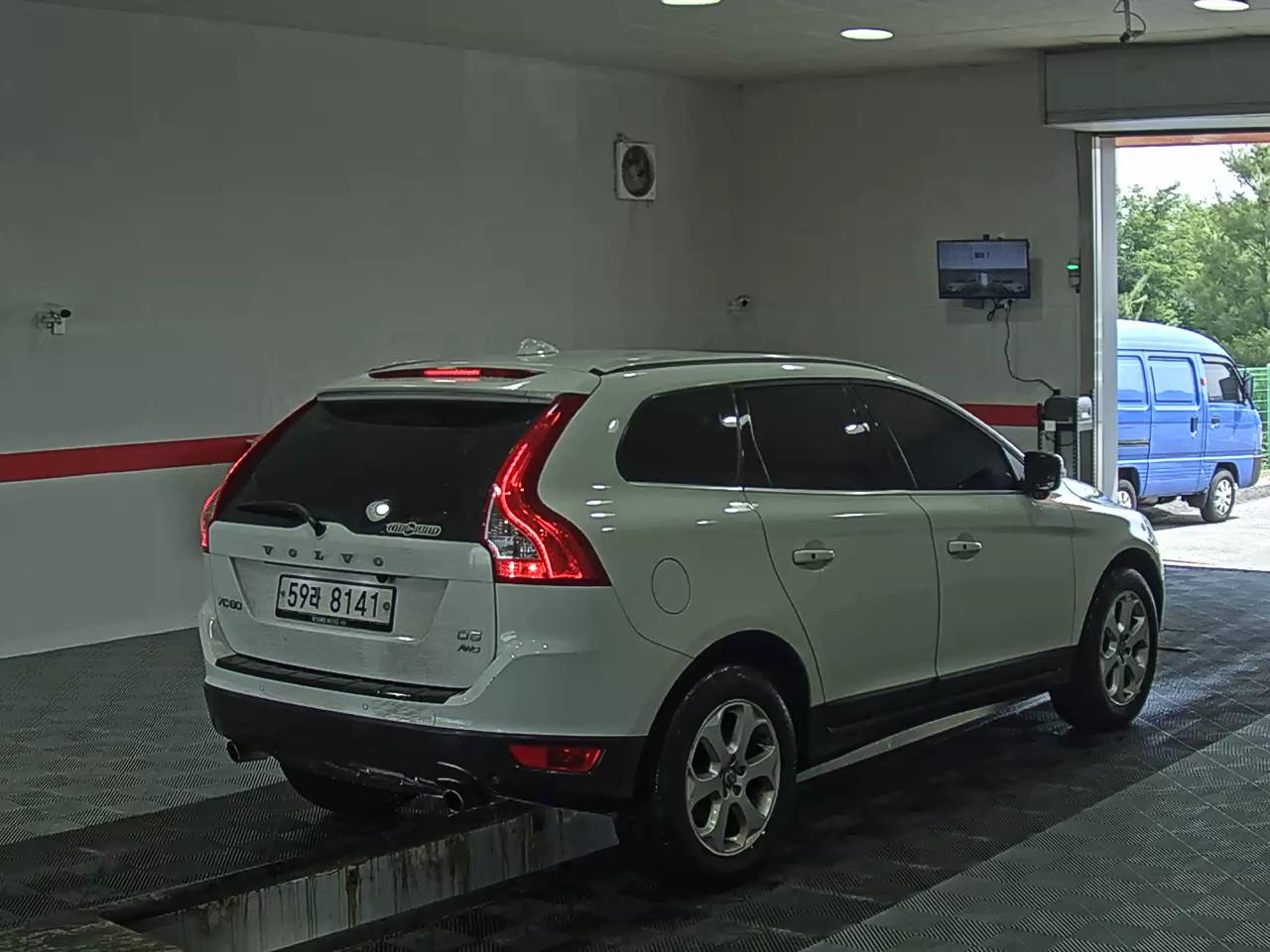 2012 - volvo xc60