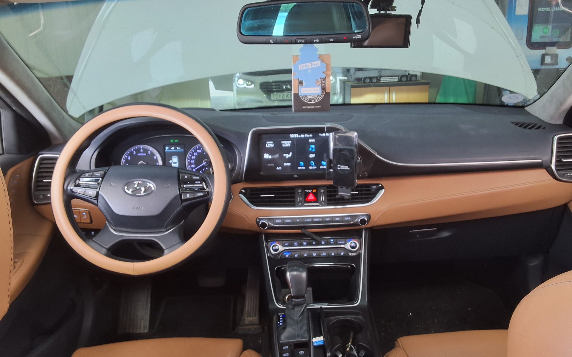 2018 - hyundai grandeur