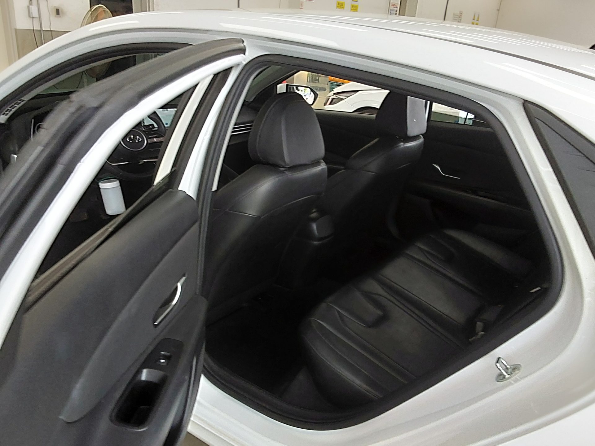 2023 - hyundai avante