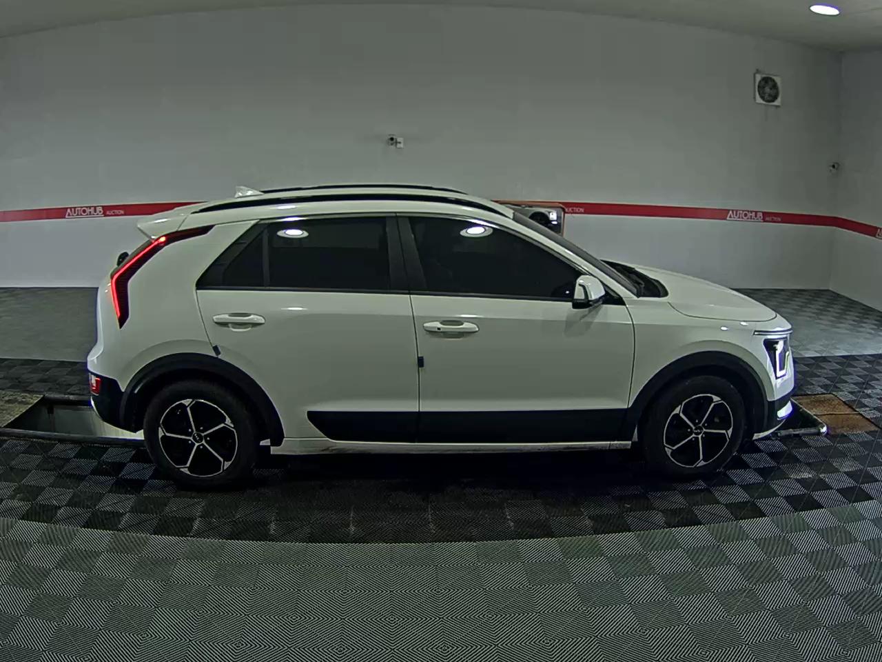 2022 - kia niro