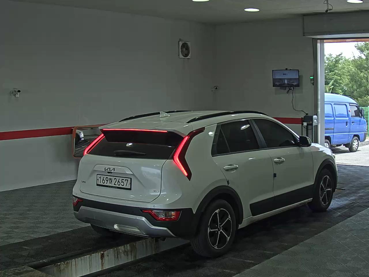 2022 - kia niro