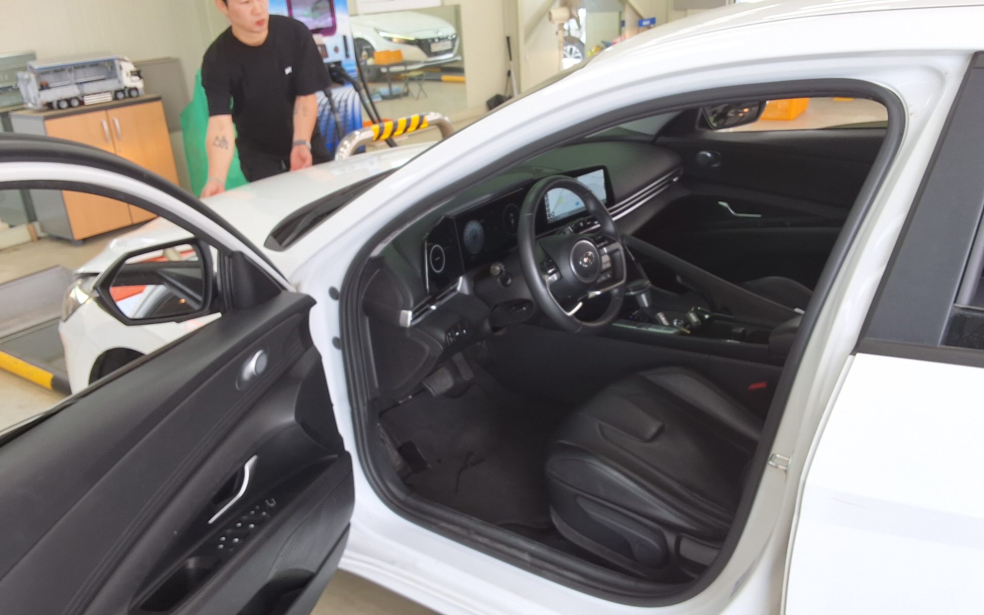 2023 - hyundai avante