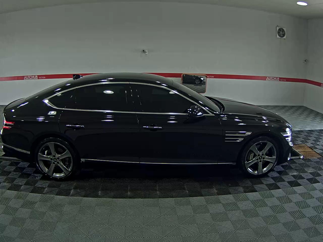 2022 - genesis g80