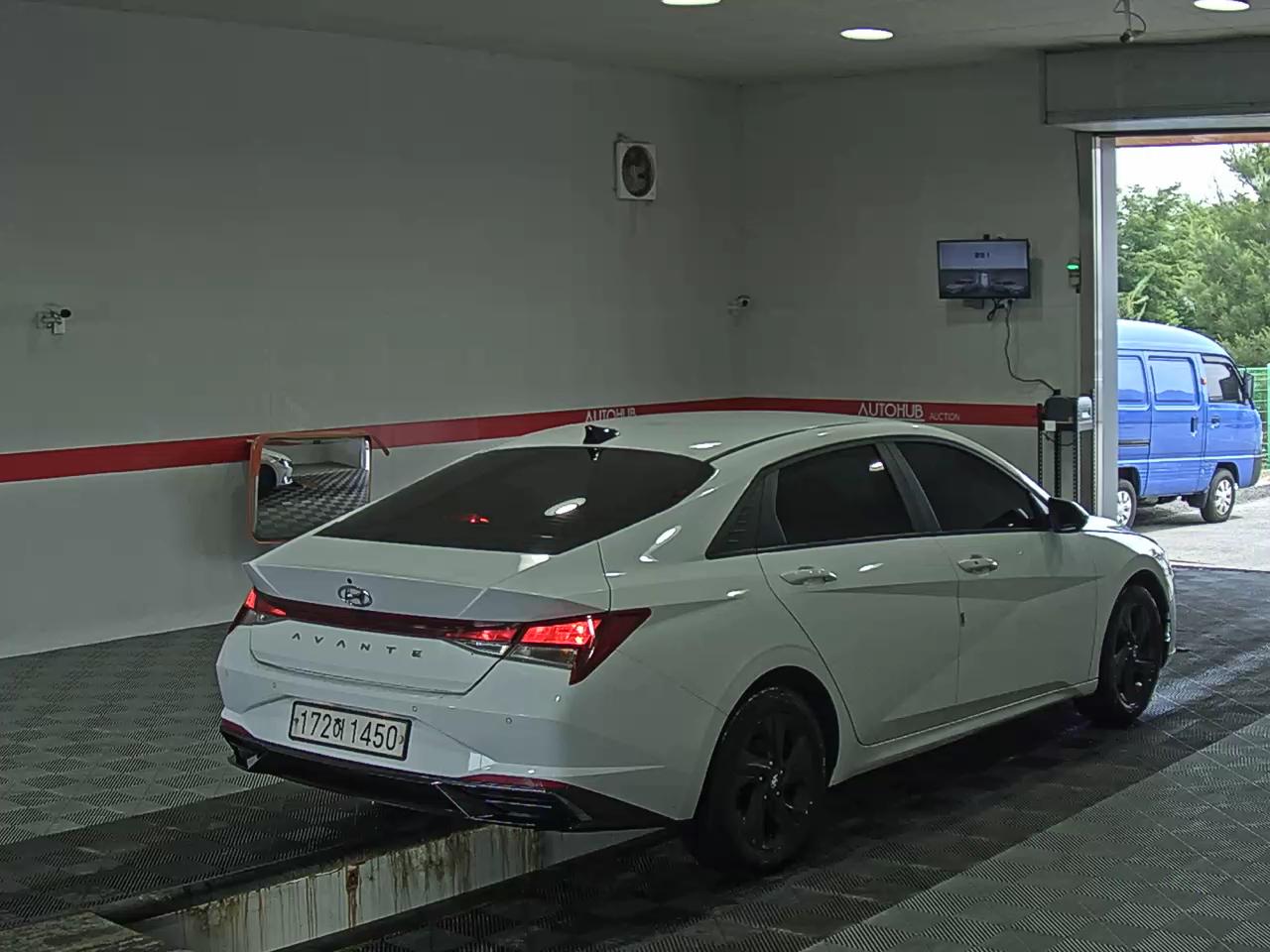 2023 - hyundai avante