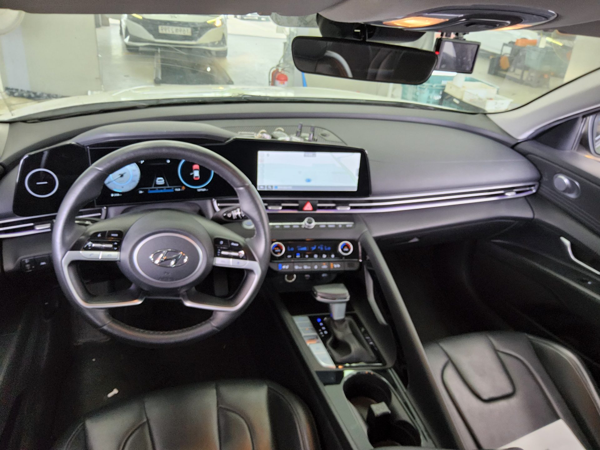 2023 - hyundai avante