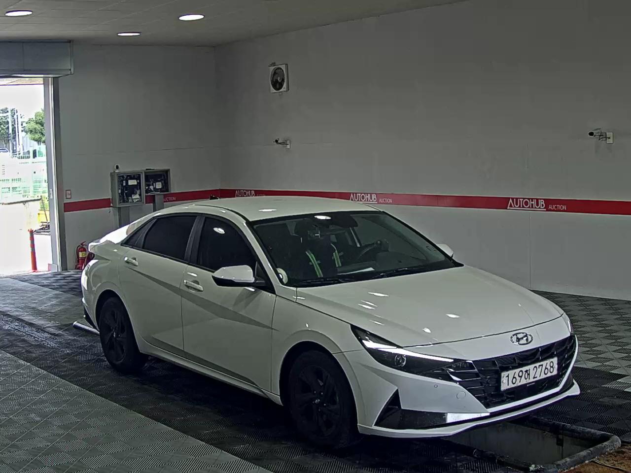2023 - hyundai avante