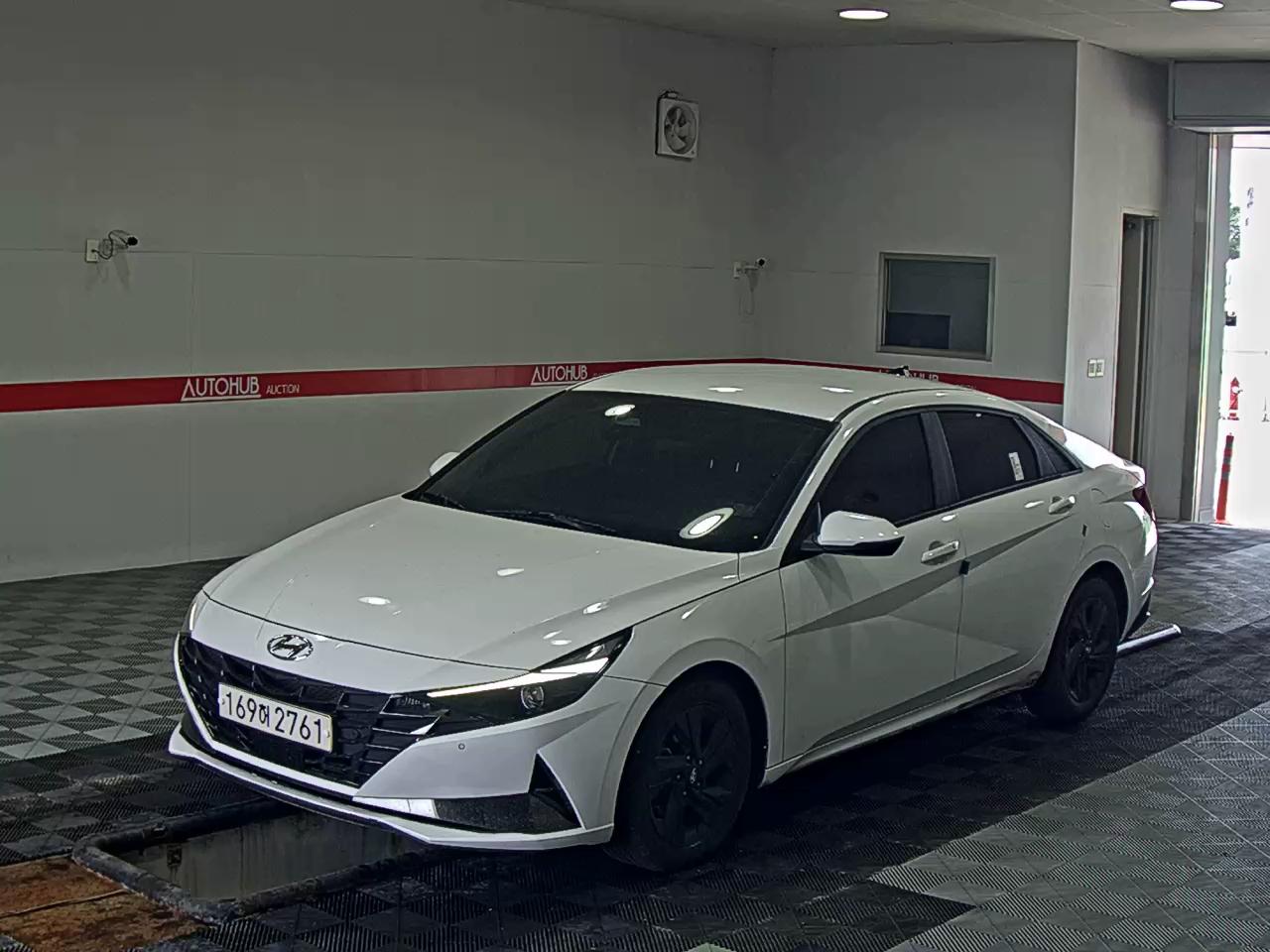 2023 - hyundai avante