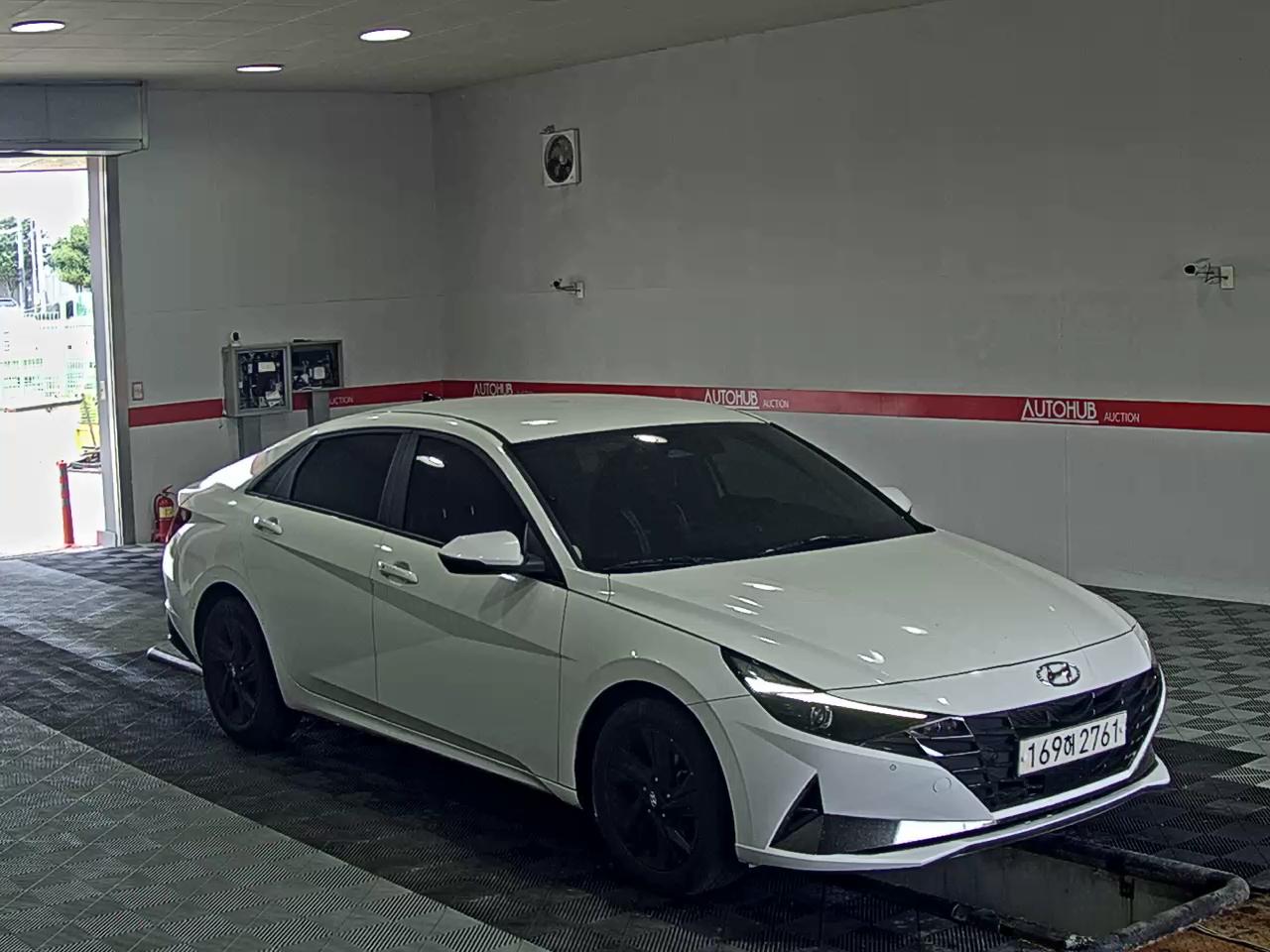 2023 - hyundai avante