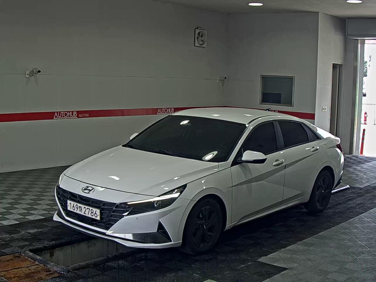 HYUNDAI AVANTE (CN7)