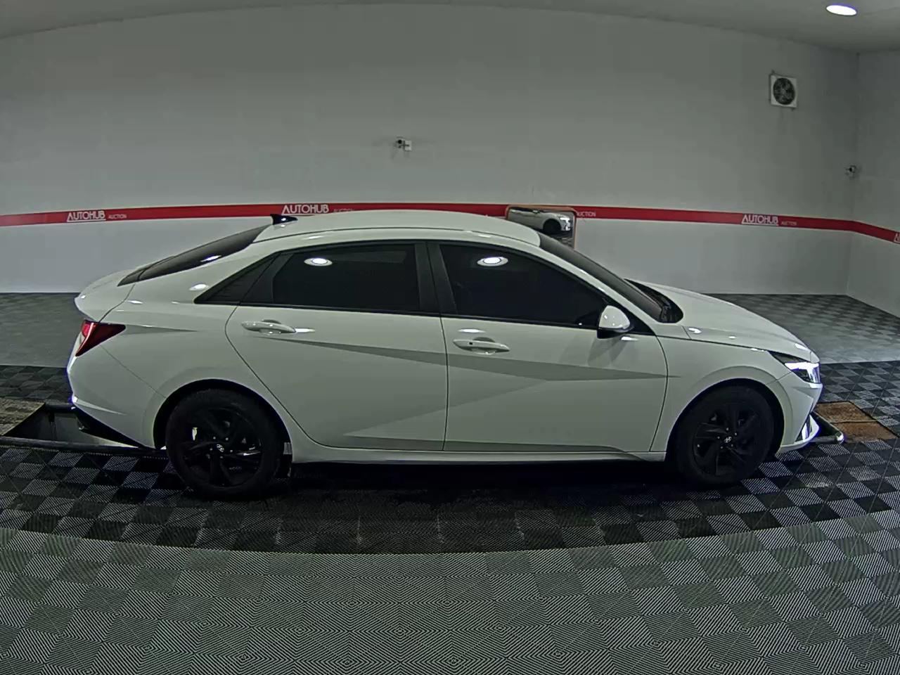 2023 - hyundai avante