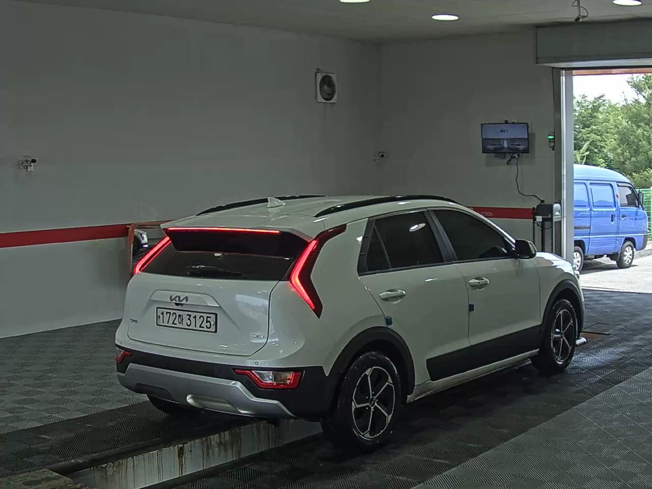2022 - kia niro