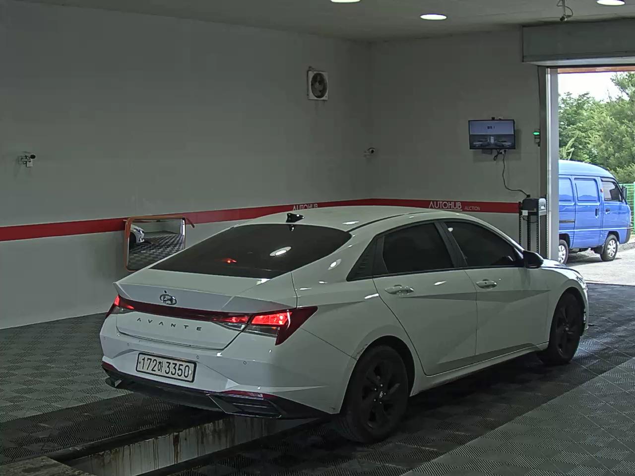2023 - hyundai avante