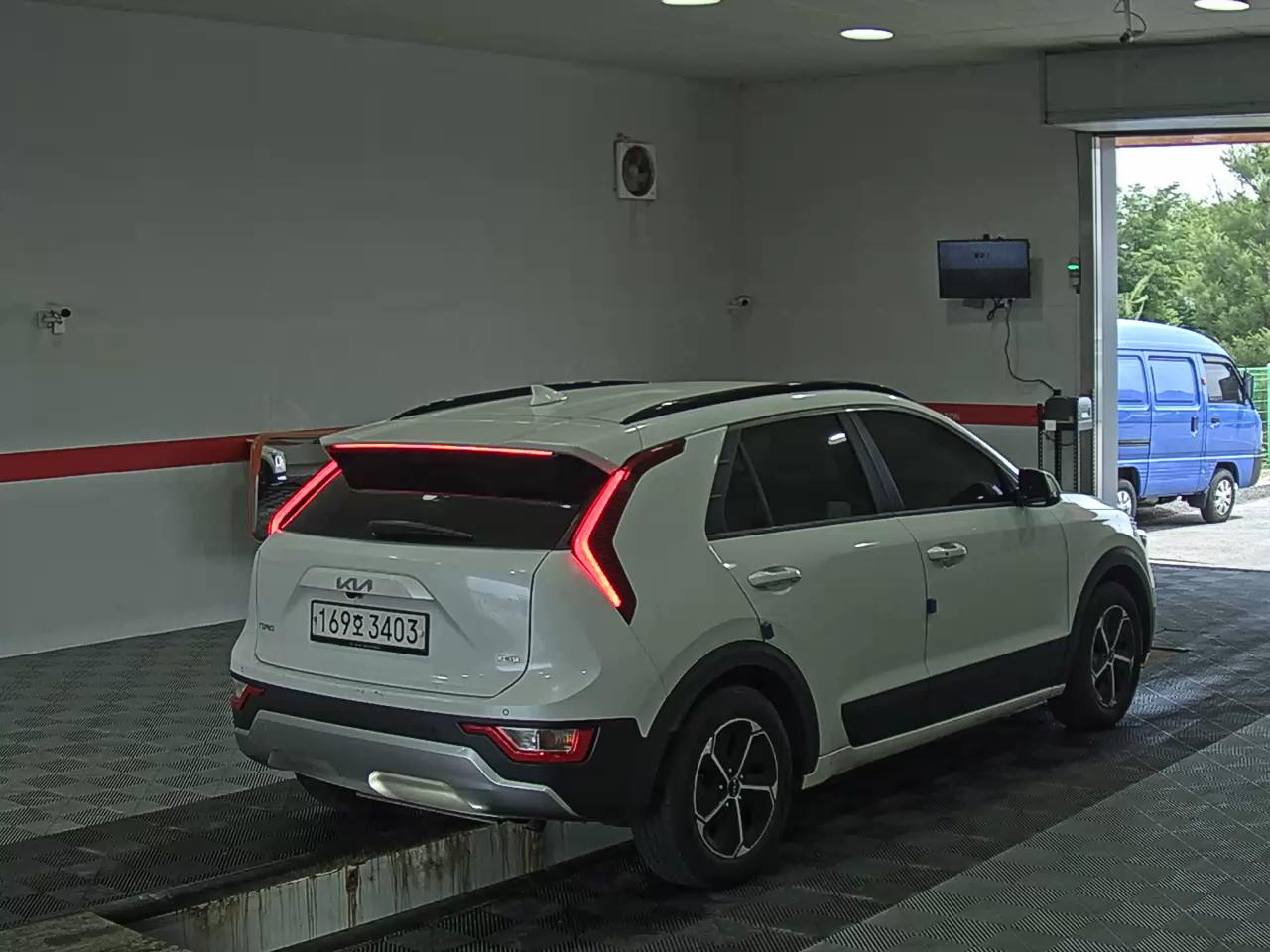 2022 - kia niro
