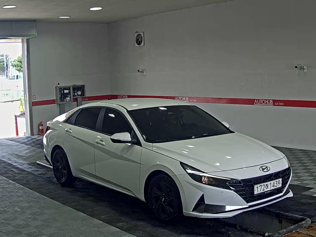 2023 - hyundai avante
