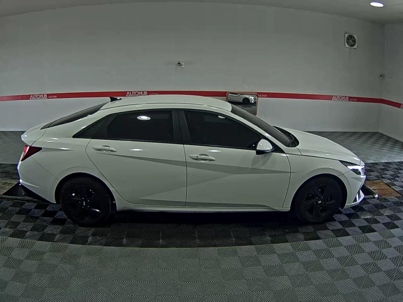 2023 - hyundai avante