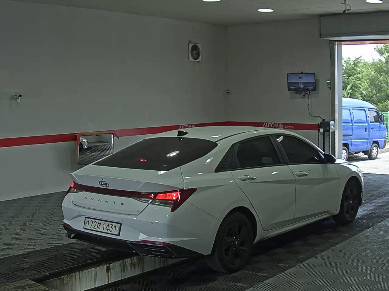 2023 - hyundai avante