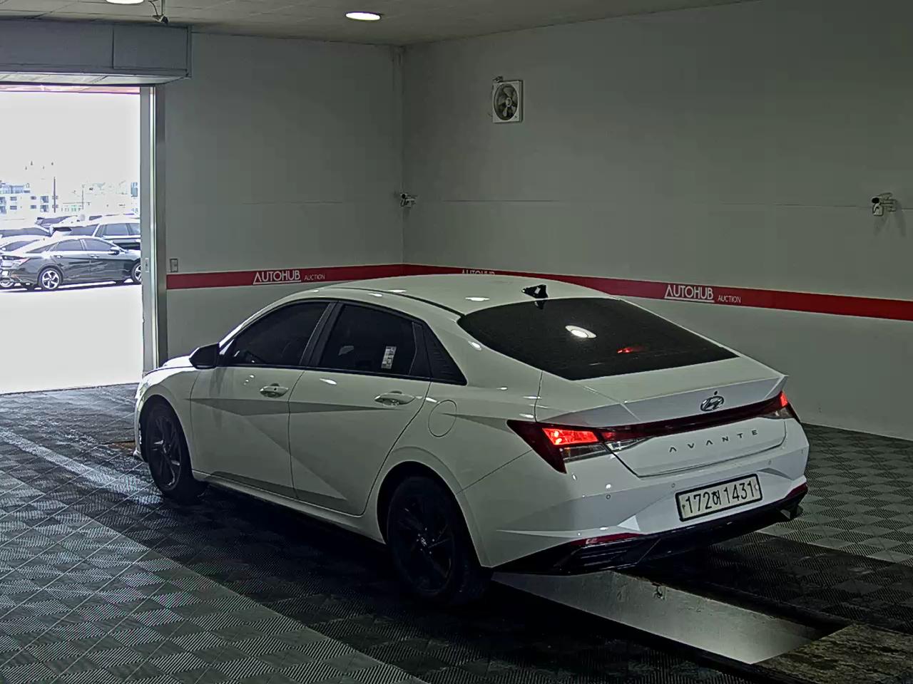 2023 - hyundai avante