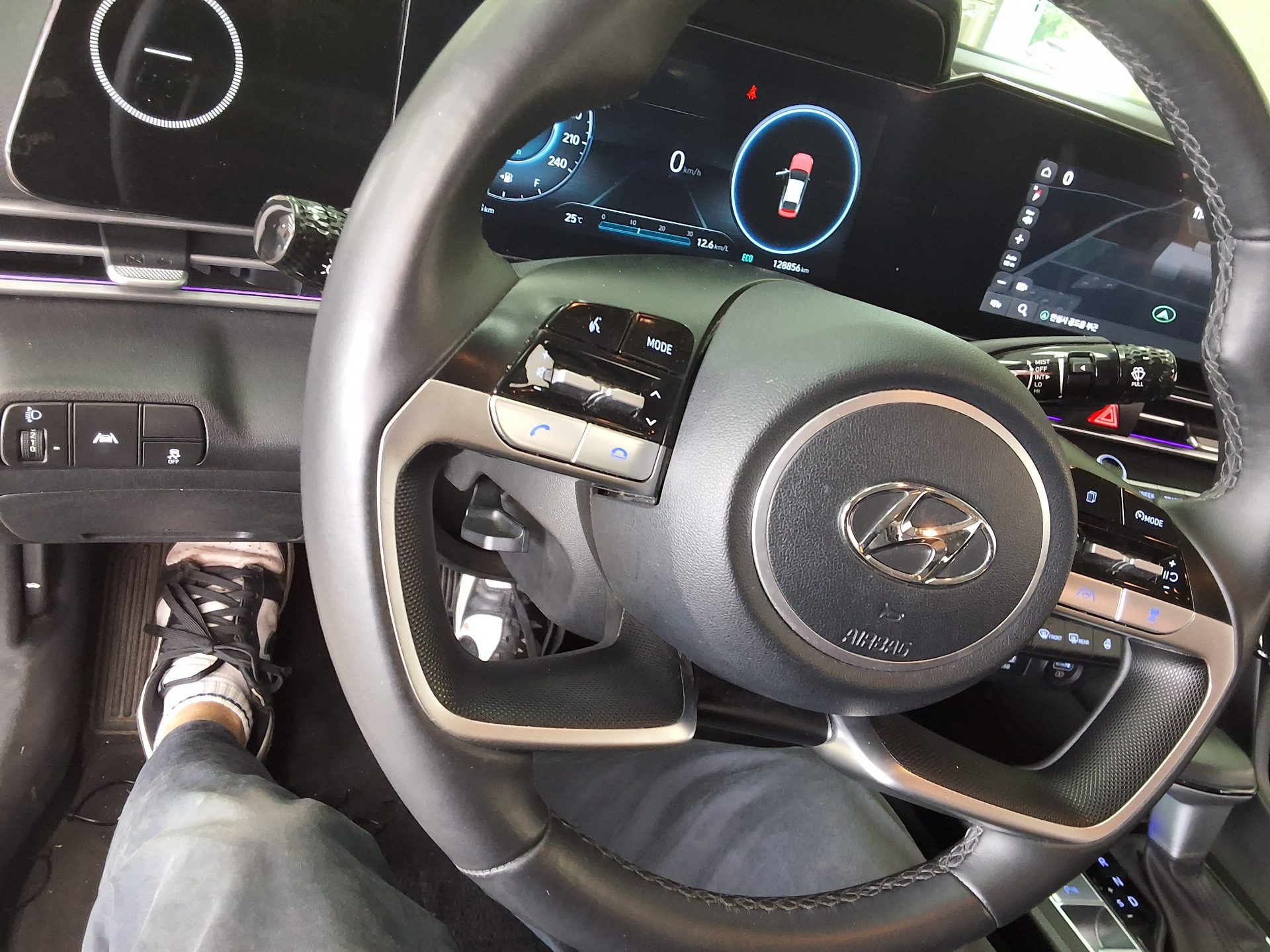 2023 - hyundai avante