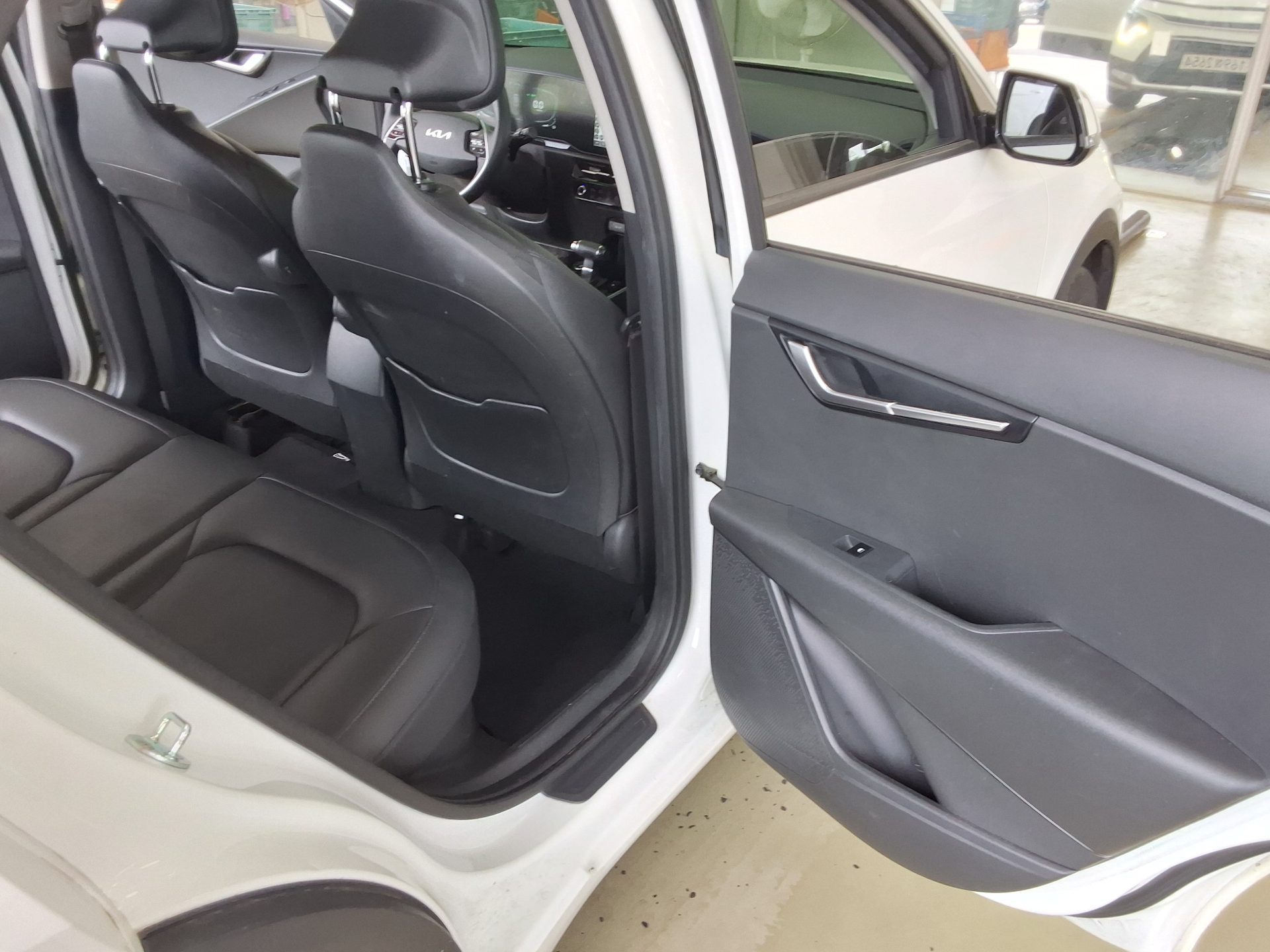 2022 - kia niro