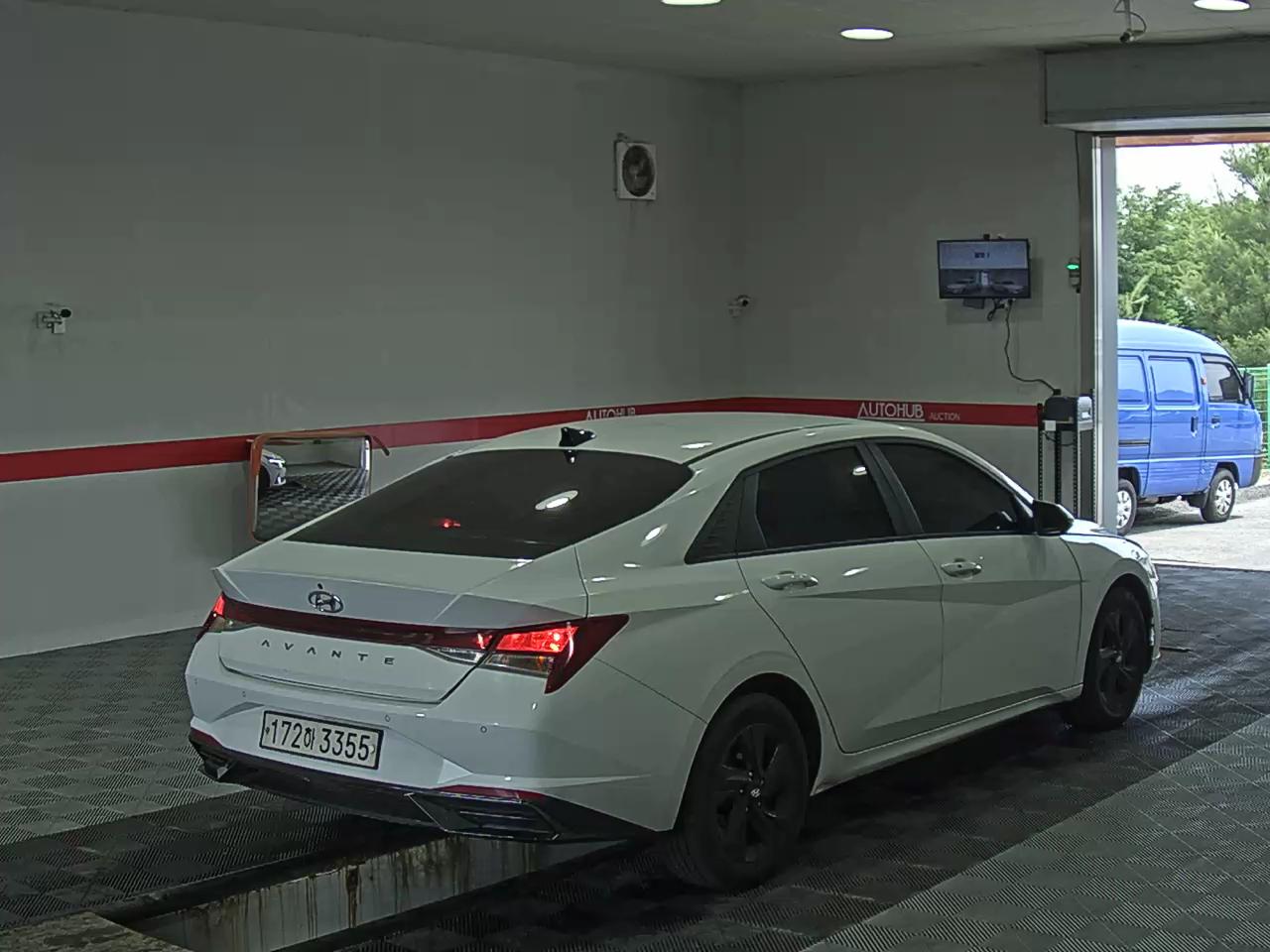2023 - hyundai avante