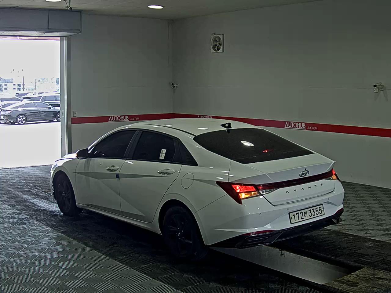 2023 - hyundai avante
