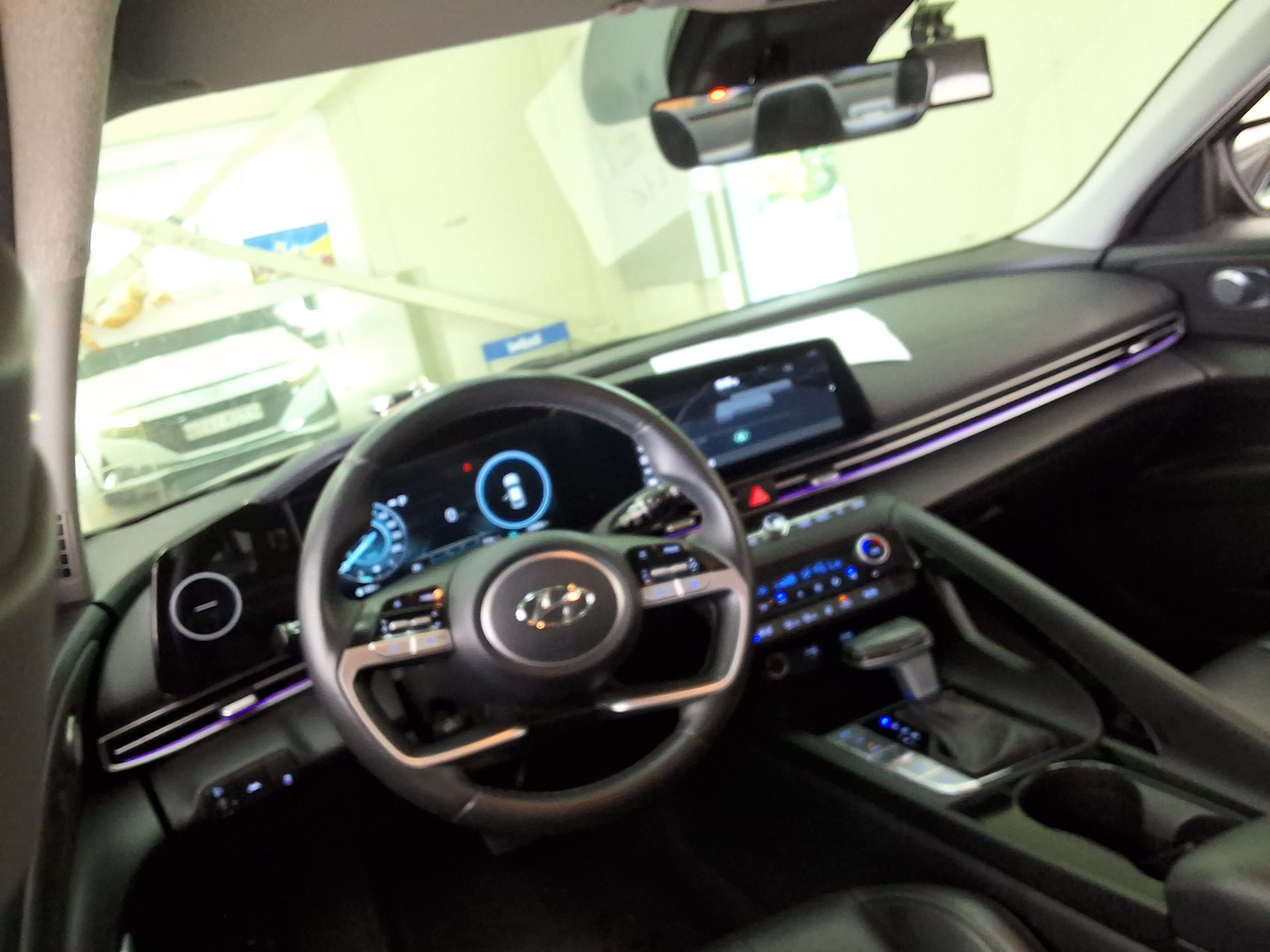 2023 - hyundai avante