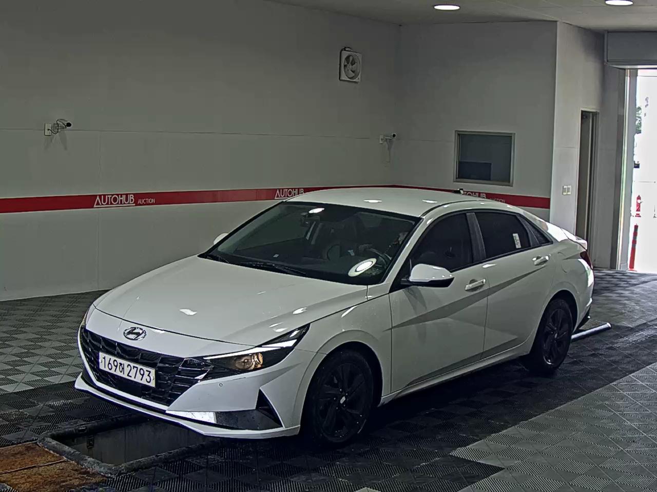 2023 - hyundai avante