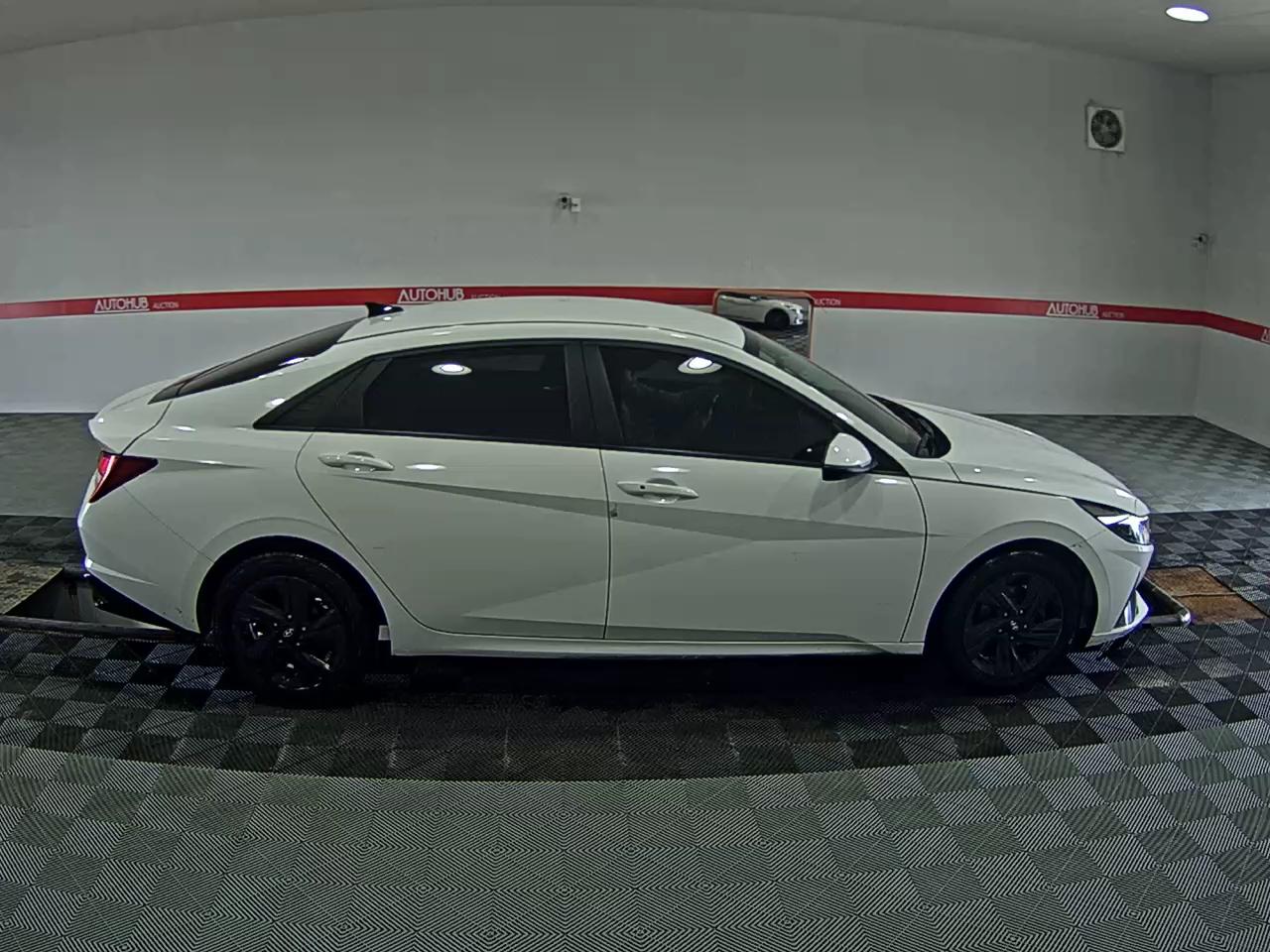 2023 - hyundai avante