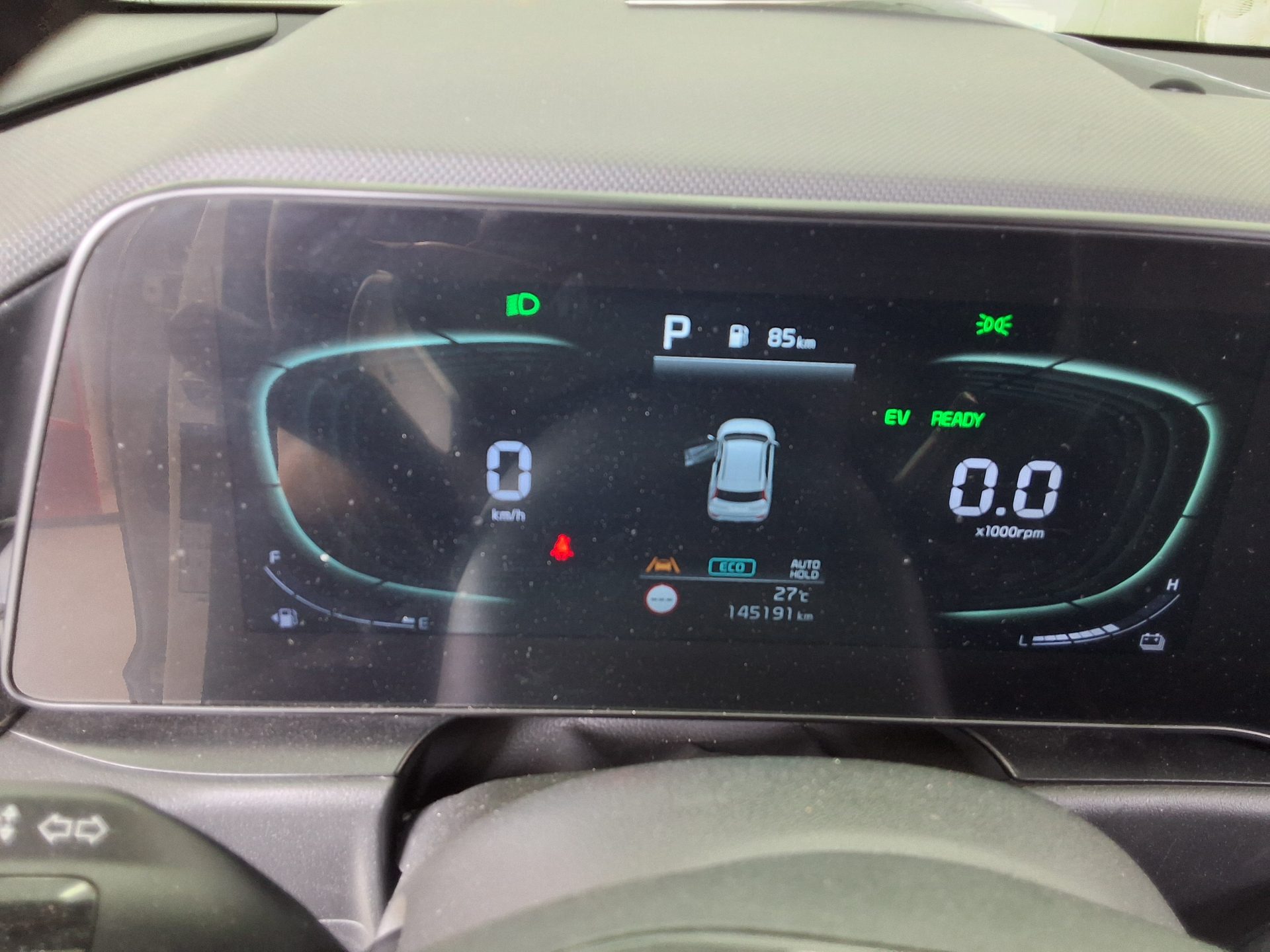 2022 - kia niro