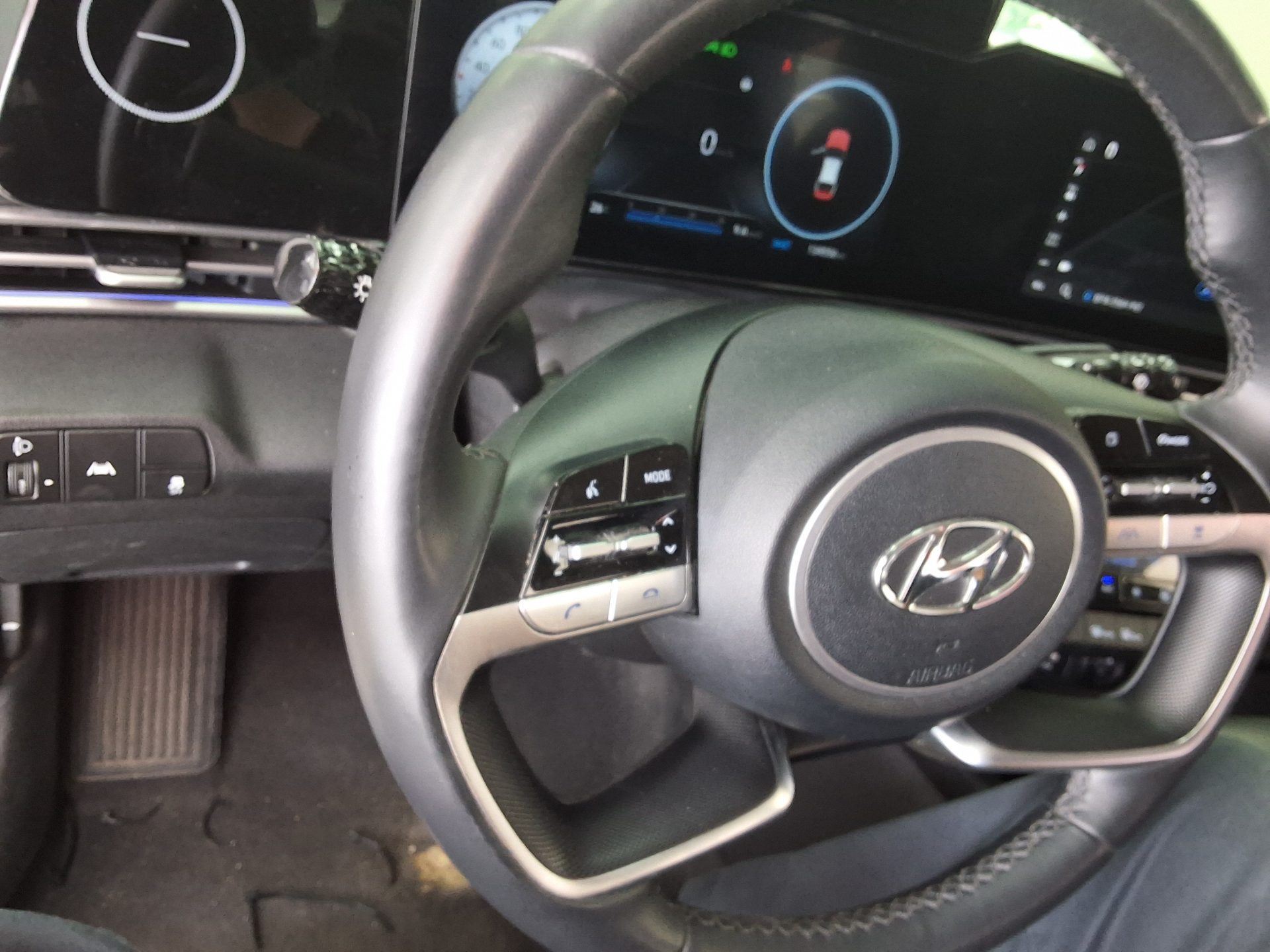 2023 - hyundai avante