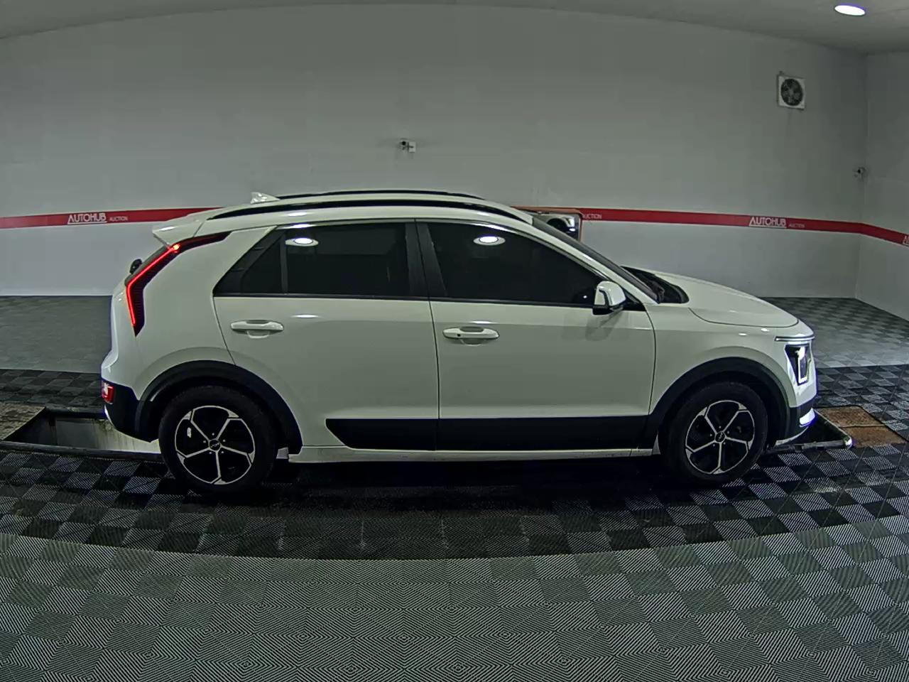 2022 - kia niro