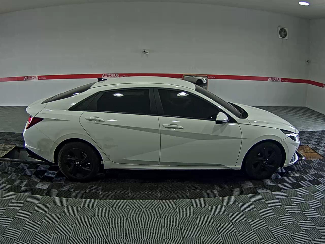 2023 - hyundai avante