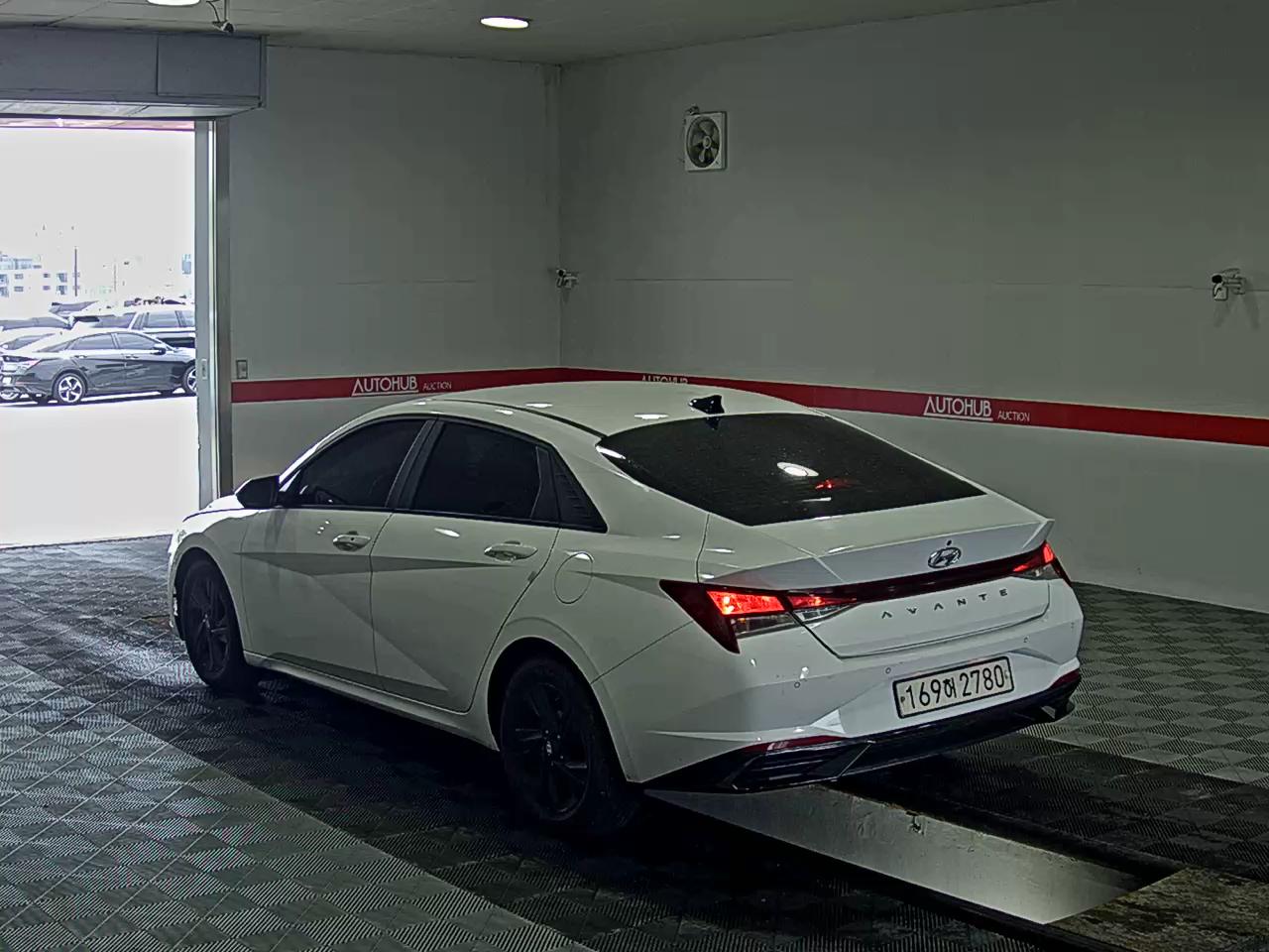 2023 - hyundai avante