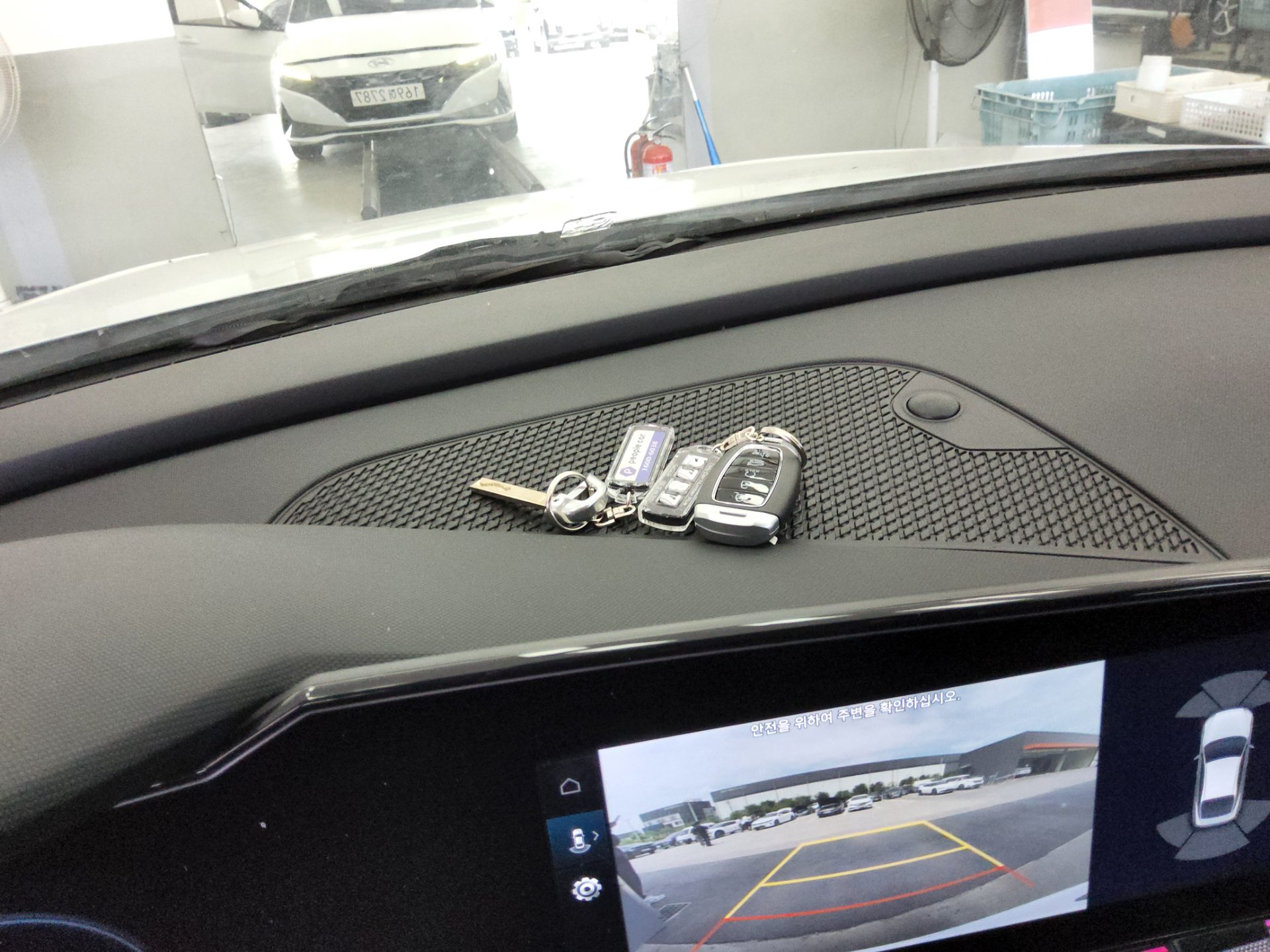 2023 - hyundai avante