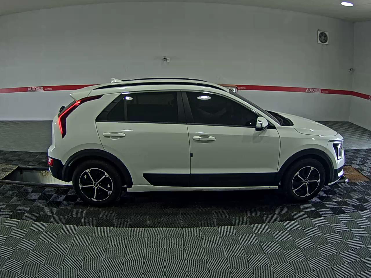 2022 - kia niro
