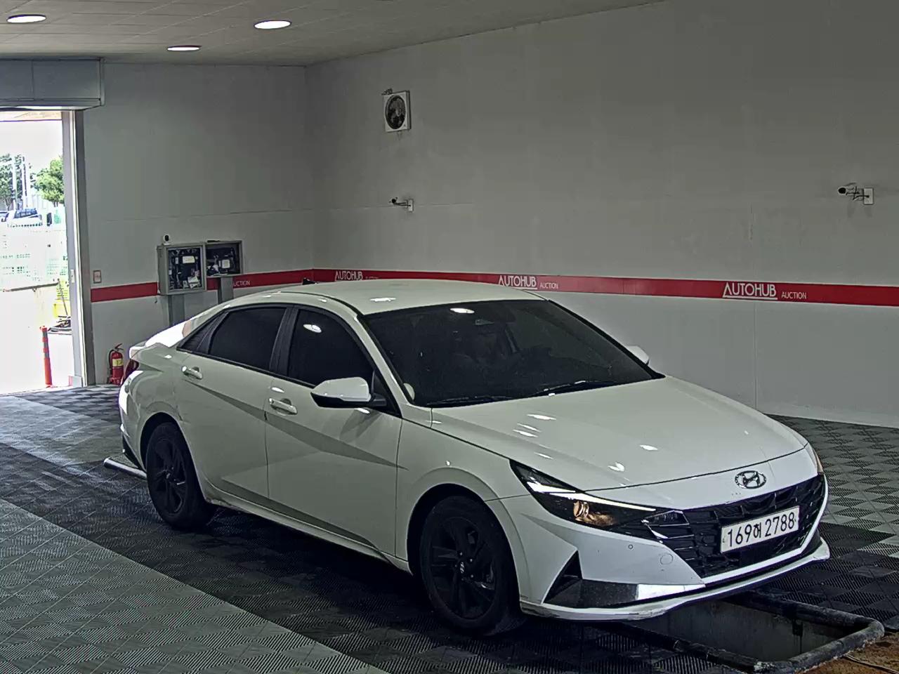 2023 - hyundai avante