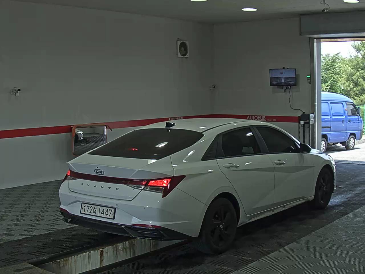 2023 - hyundai avante
