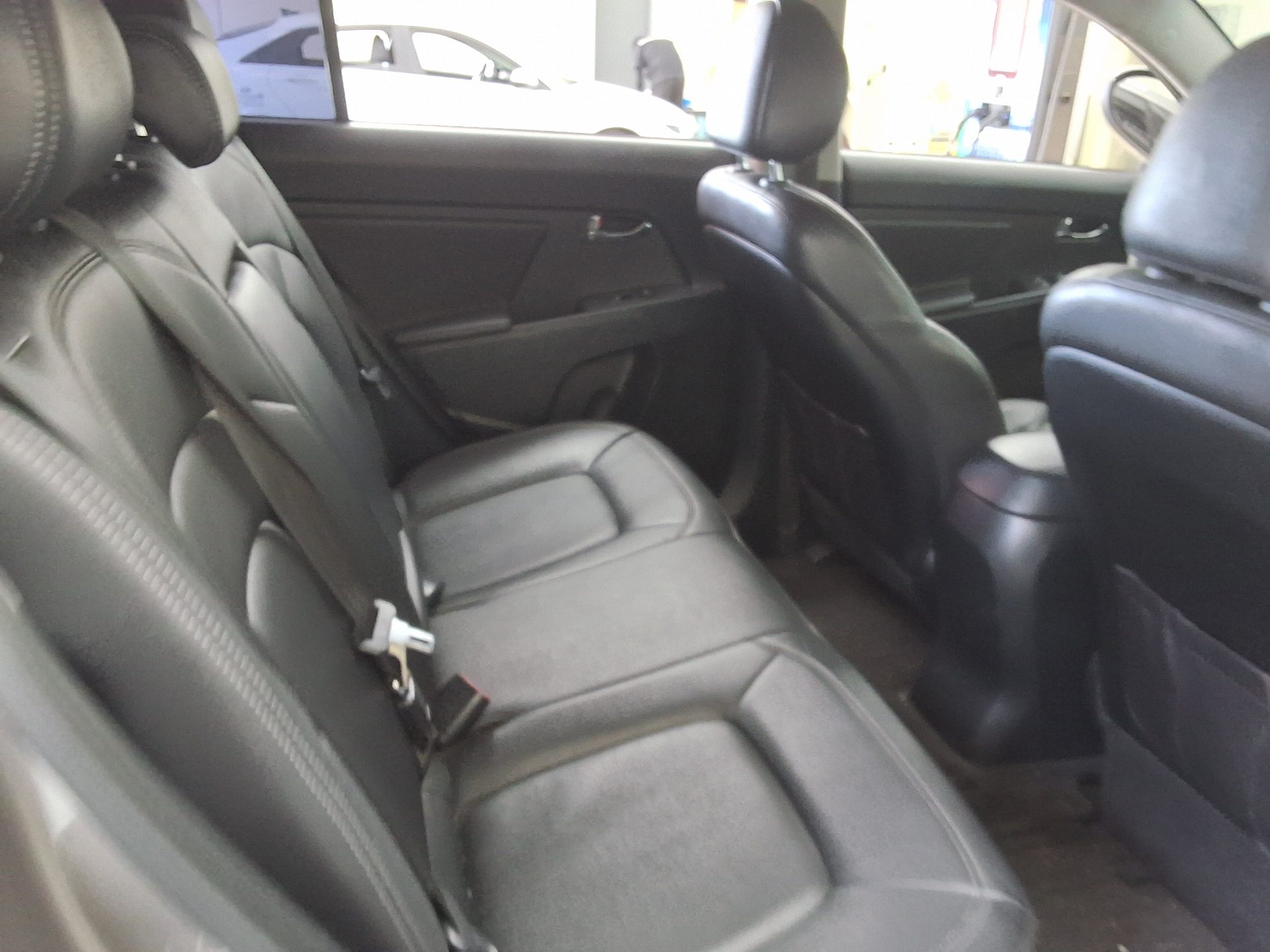 2012 - kia sportage