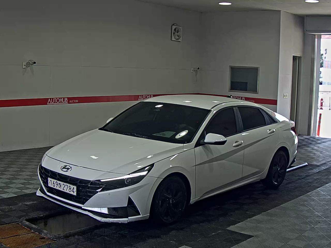 2023 - hyundai avante