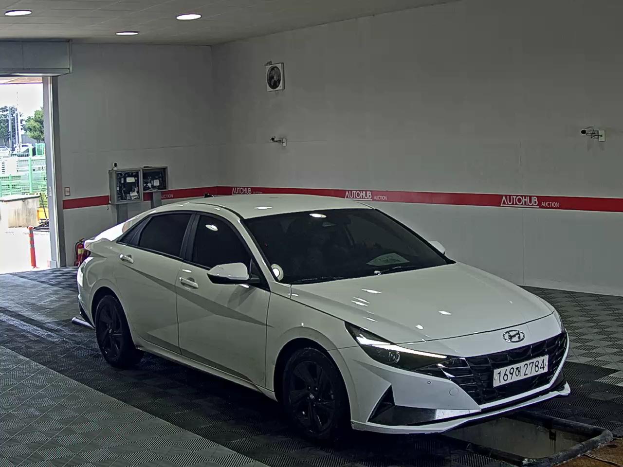 2023 - hyundai avante