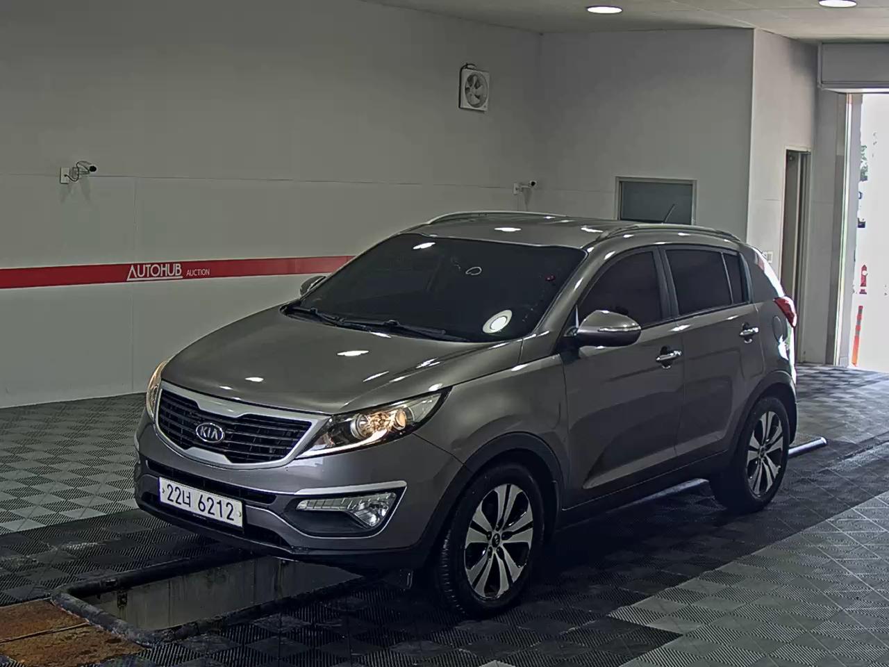 2012 - kia sportage