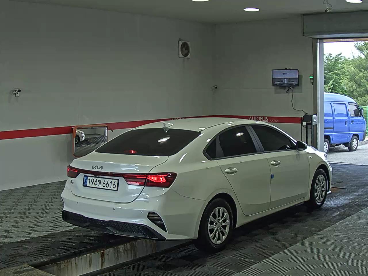 2023 - kia k3