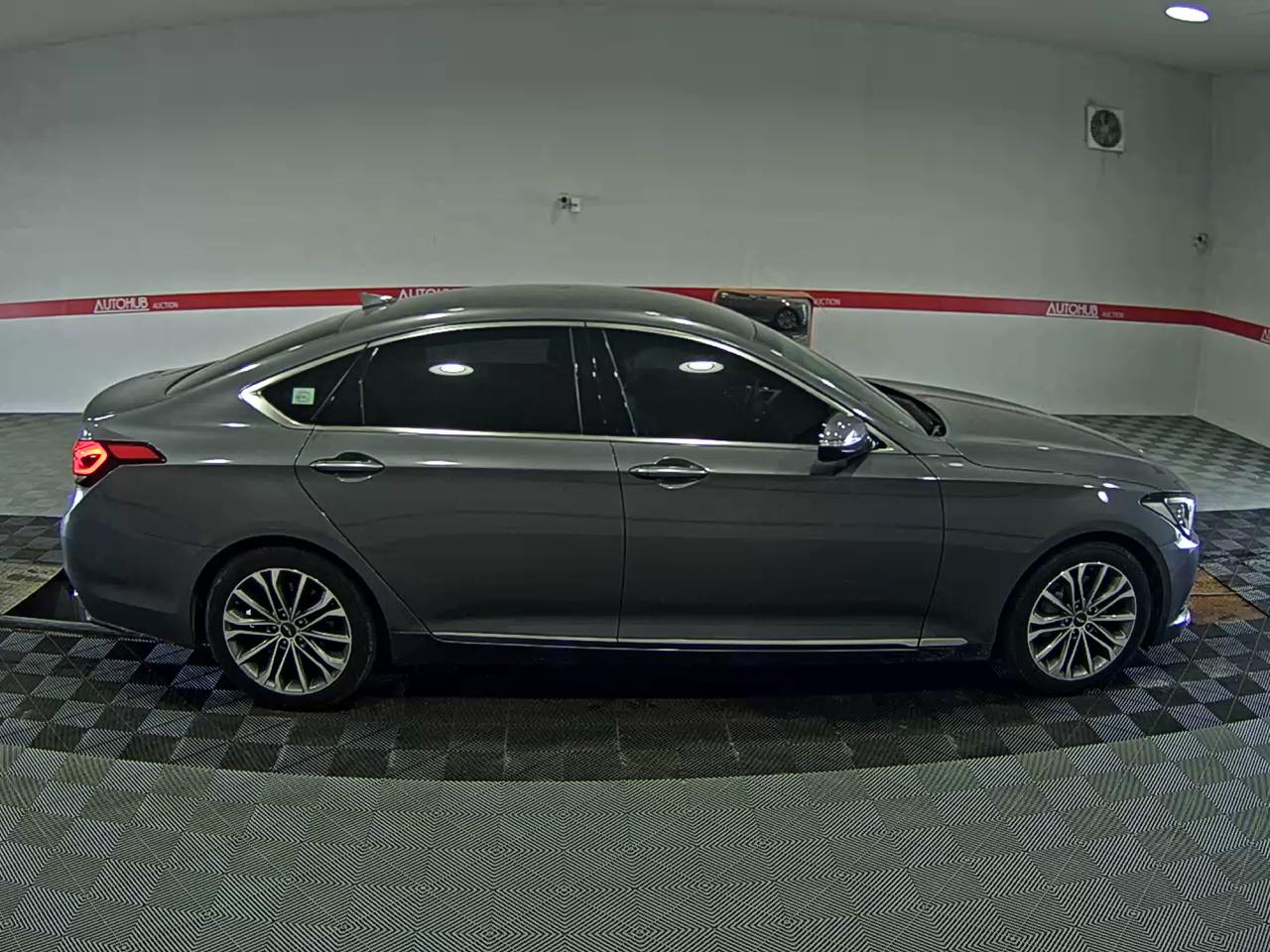 2015 - hyundai g330