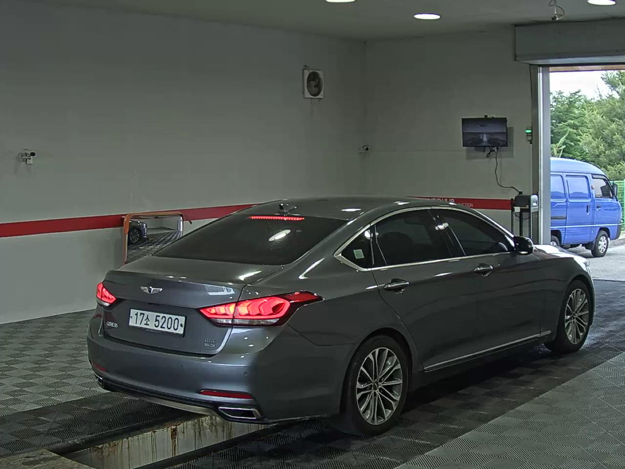 2015 - hyundai g330