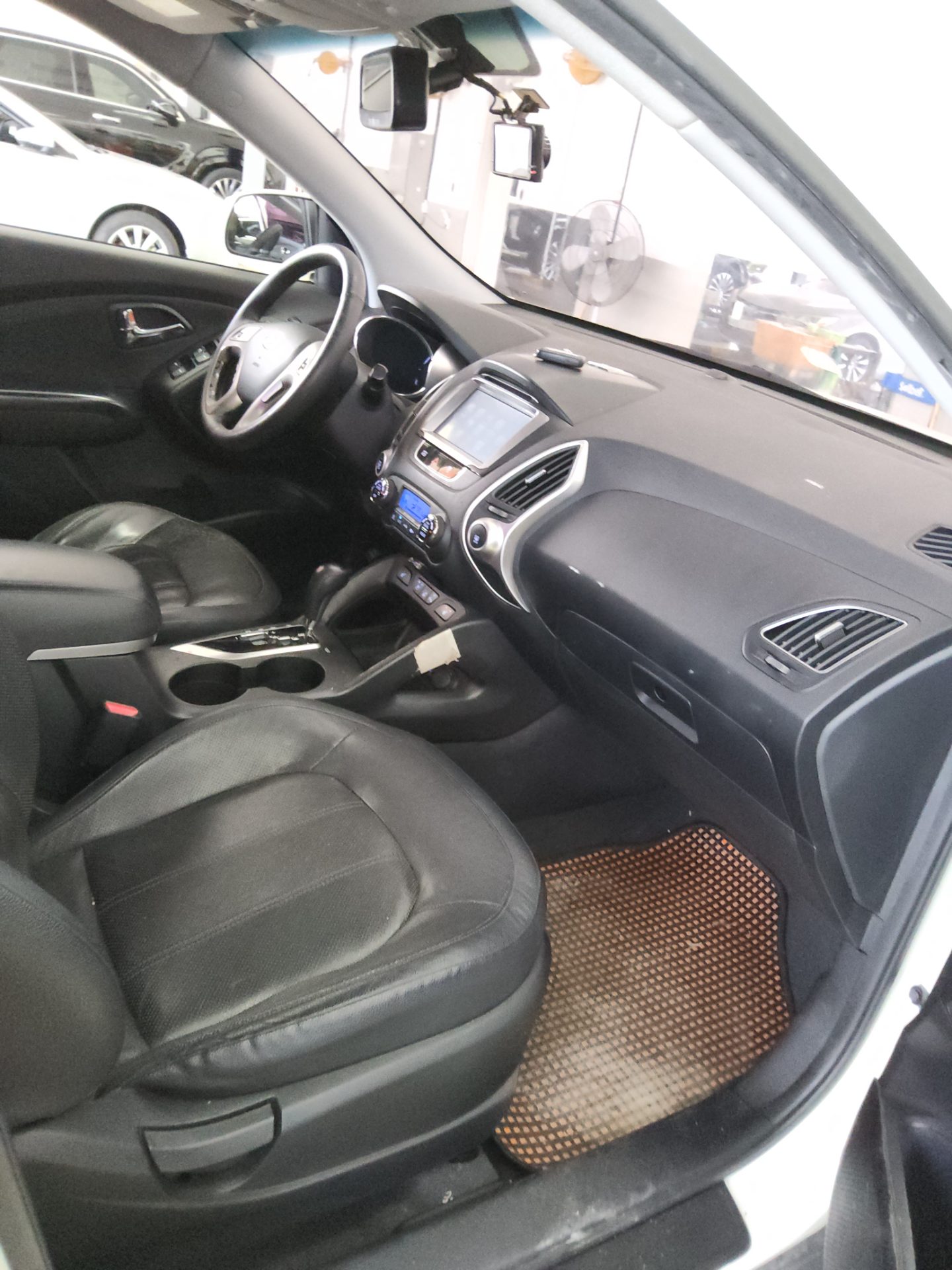 2013 - hyundai tucson