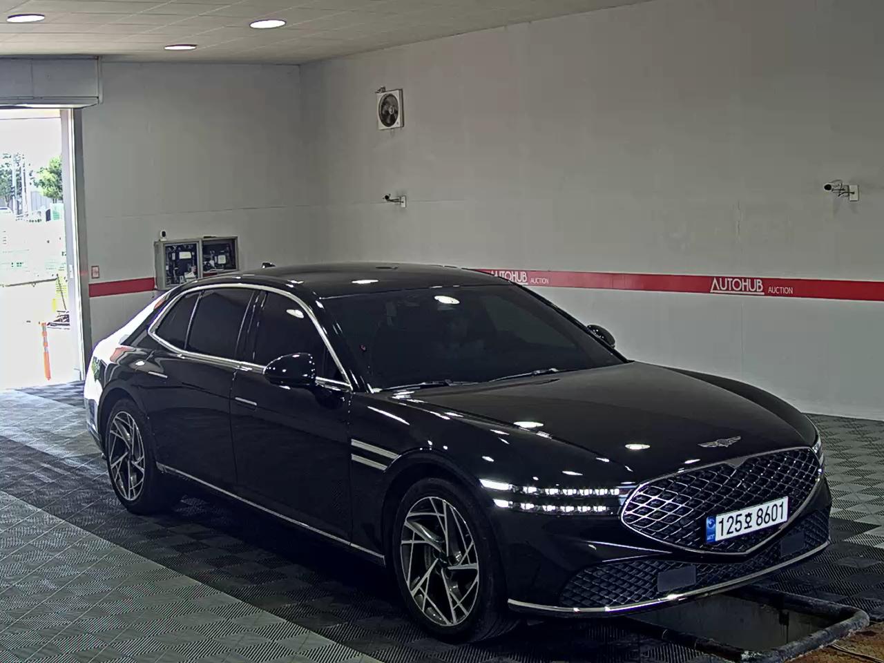 2023 - genesis g90